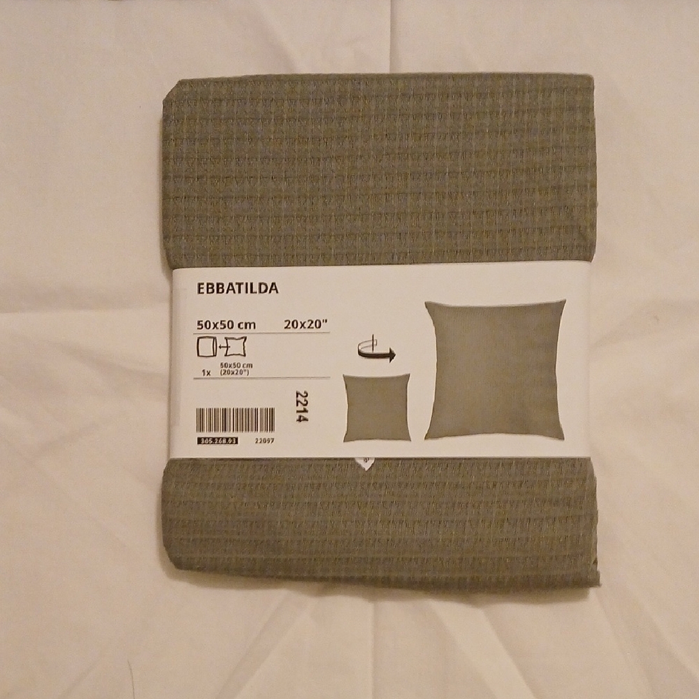IKEA EBBATILDA Green Accent Pillow Cover